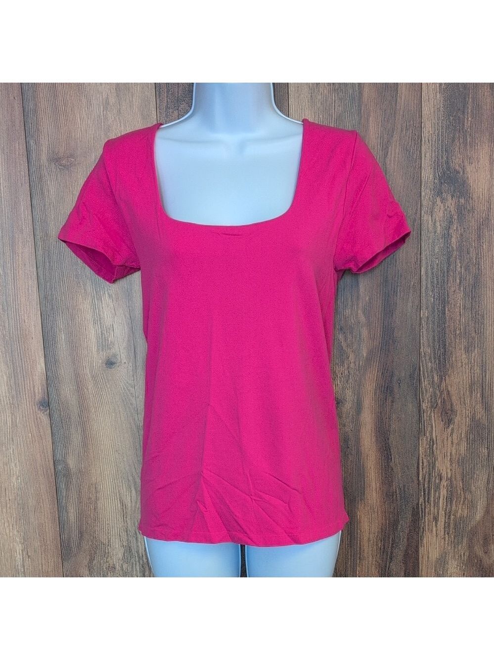 BKE Core Pink Square Neck Fitted Tee L                                      V282